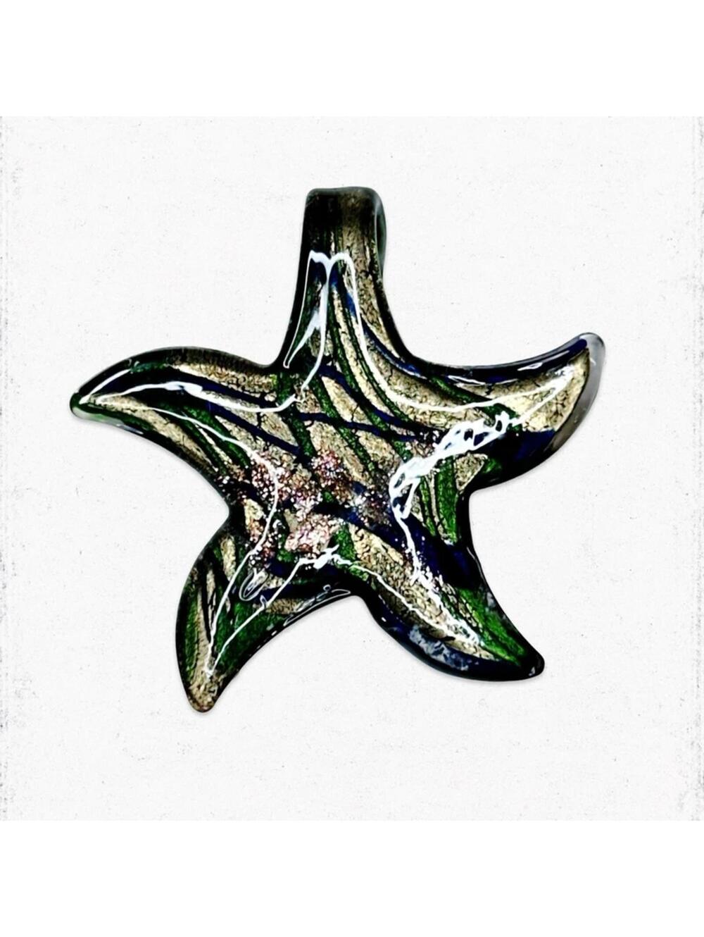 6175gc. Gold Green Starfish Pendant